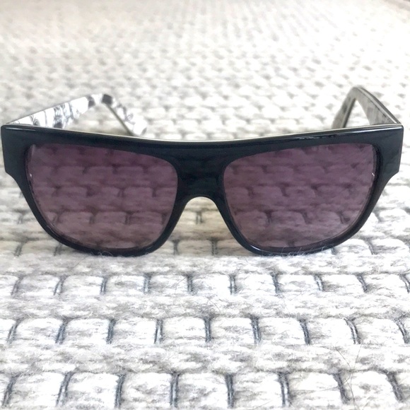 Marc Jacobs Sunglasses - Picture 3 of 8